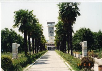 L'aerostazione di Tirana nel '94
